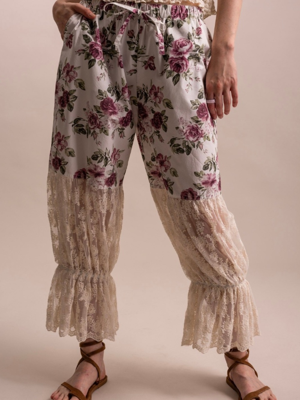 Bluevelvet Stretchy Waist Floral Print Semi Sheer Lace Bloomers Pants - Picture 4 of 8
